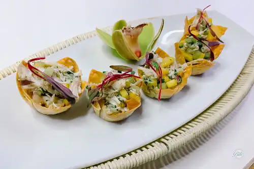 Asian Jumbo Lump Crab Salad Bite in Crispy Wonton Cup